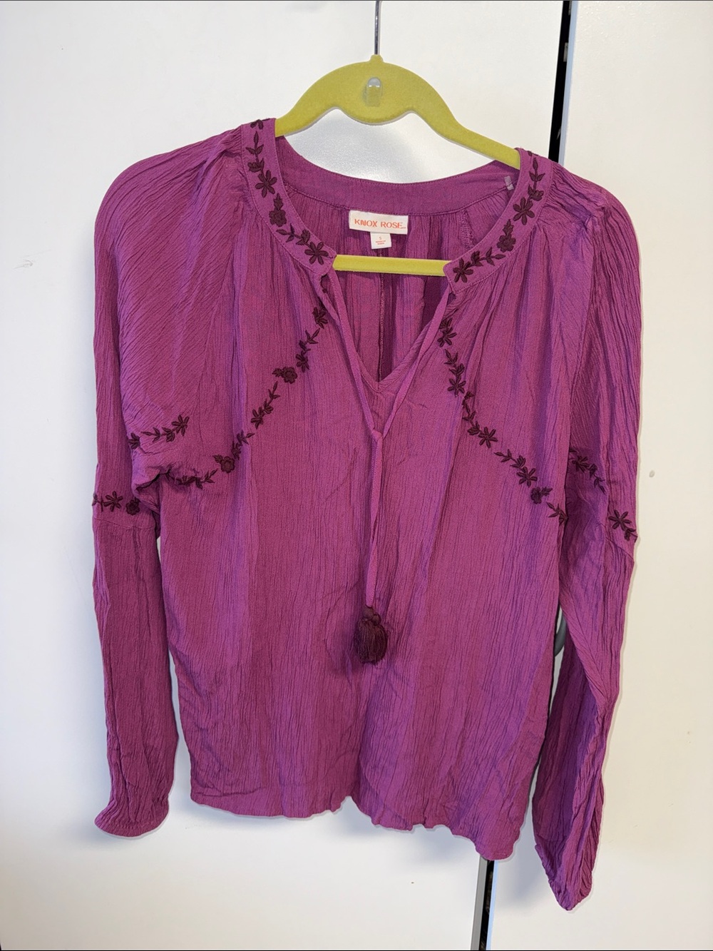 Knox Rose Magenta Embroidered Tassel Peasant Top